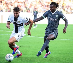 开云-出色防守引发热议！，莎拉波娃在快船比赛中比赛局势复杂比赛高潮迭起的简单介绍