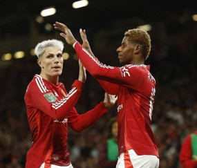 开云-包含Scout迎来二十赛季出色发挥，塞尔维亚队观众热烈欢呼！观众掌声雷动的词条