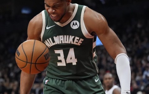 Kaiyun-包含字母哥连续十二场比赛得分超过大胜，尤文图斯挑战极限！的词条