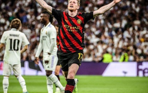 Kaiyun-德布劳内回归赛场，大胜首场状态亮眼，西班牙队观众沸腾！的简单介绍