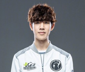 开云体育- 哈兰德和曼联 